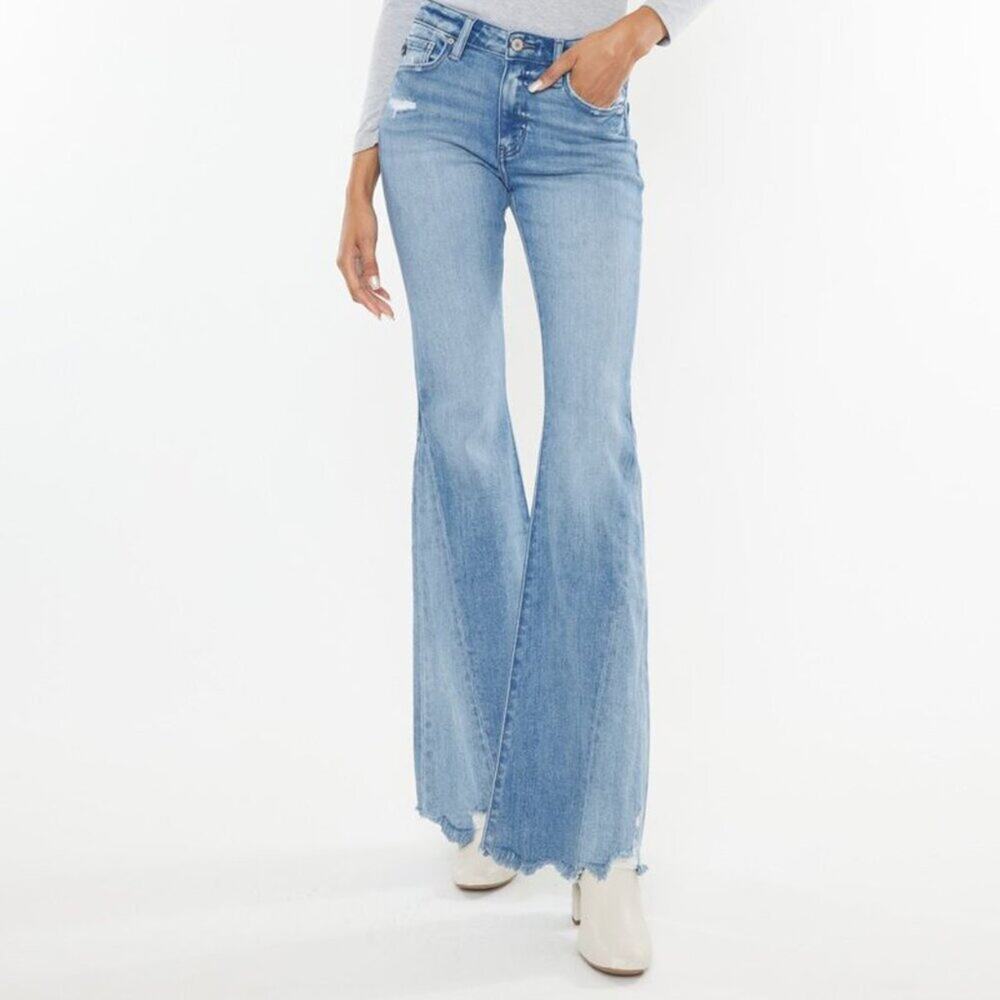 I12 Kancan Light WASH Flare Mid Rise Raw Hem Flare Denim Jean